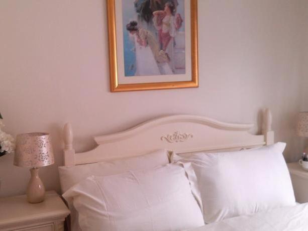 واتيرفورد The Vee Guest Accommodation الغرفة الصورة