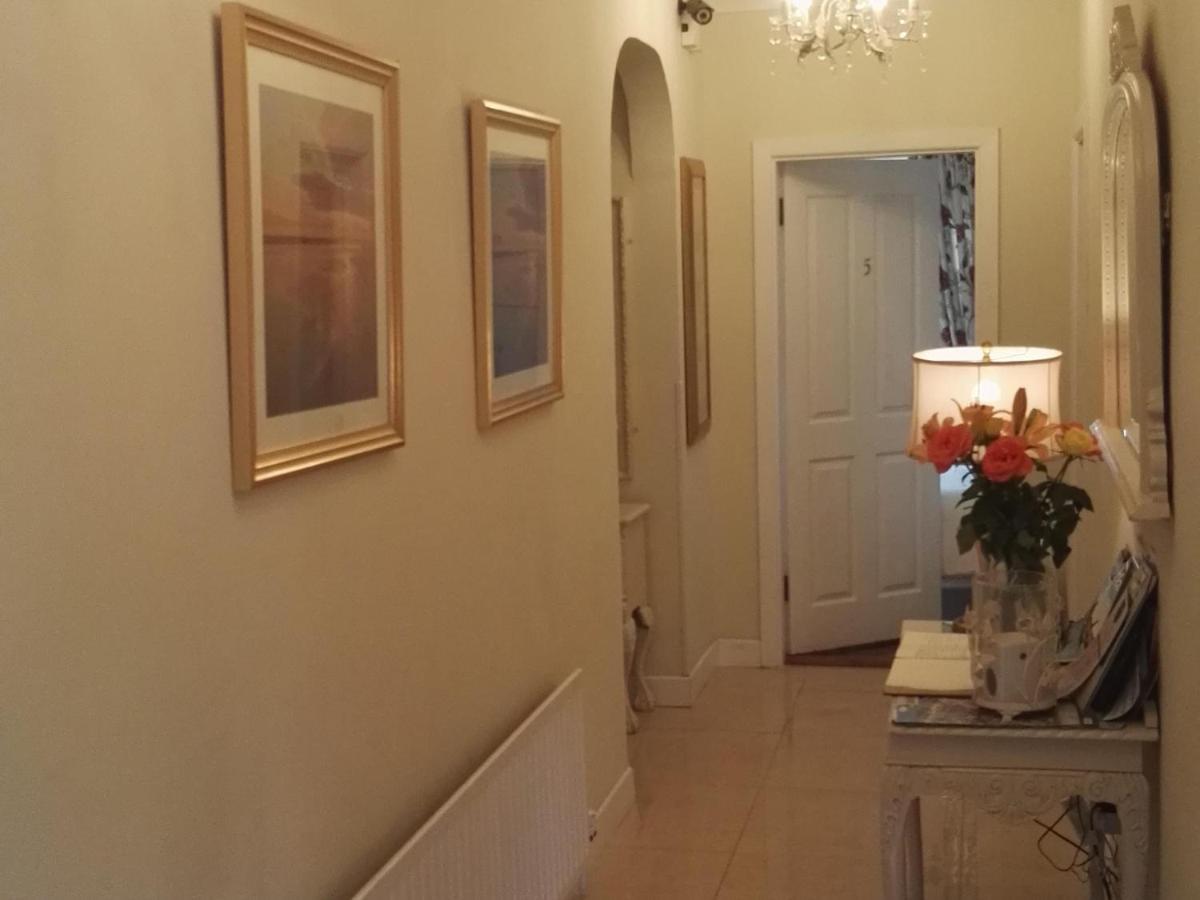 واتيرفورد The Vee Guest Accommodation المظهر الخارجي الصورة